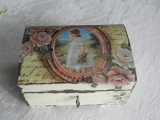 Pudełko, kuferek - decoupage www.decoupage4u.pl